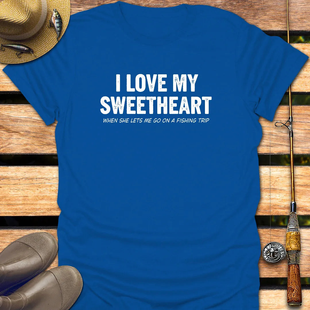LOVE MY SWEETHEART T-Shirt FISHING T-Shirt Royal / S