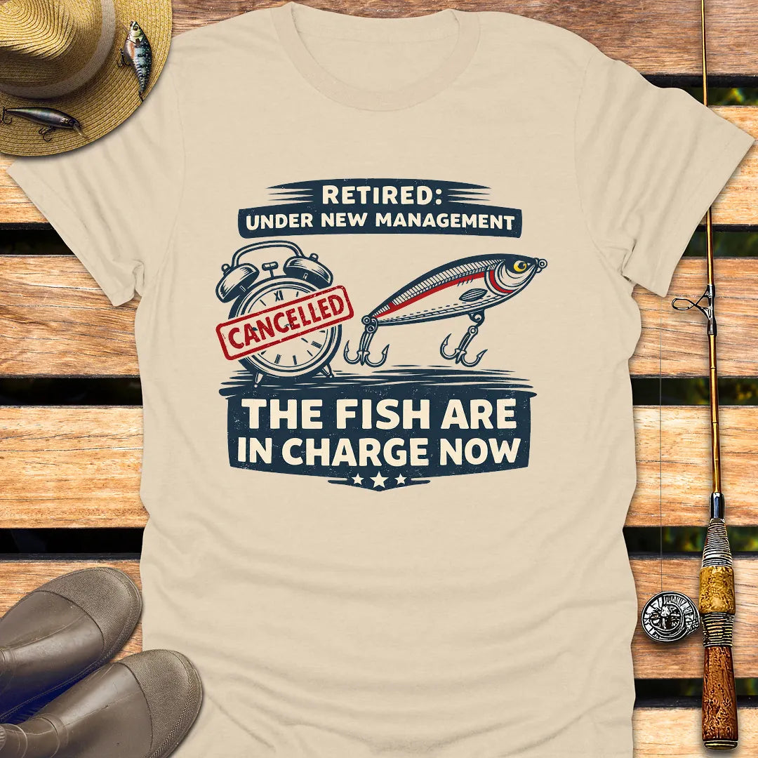 RETIRED T-Shirt FISHING T-Shirt Sand / S